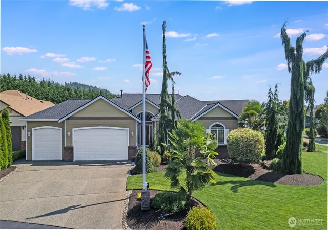 Photo 1 of Single family home for sale at 15521 148th Avenue Ct E, Orting, WA 98360 | MLS# NWM2568201 | Listing updated on 2026-09-24