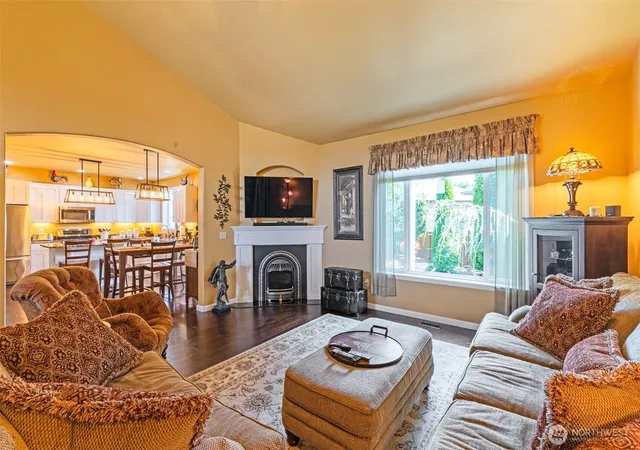 Photo 3 of Single family home for sale at 15521 148th Avenue Ct E, Orting, WA 98360 | MLS# NWM2568201 | Listing updated on 2026-09-24