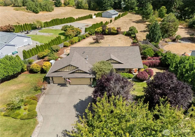 Photo 3 of Single family home for sale at 6139 86th Avenue Se, Olympia, WA 98513 | MLS# NWM2568212 | Listing updated on 2026-10-02
