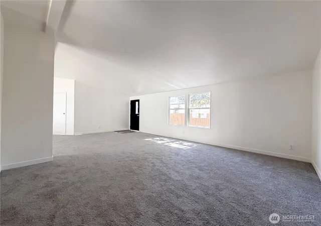 Photo 2 of Manufactured home for sale at 421 N 5th Street, Toledo, WA 98591 | MLS# NWM2568221 | Listing updated on 2026-10-01