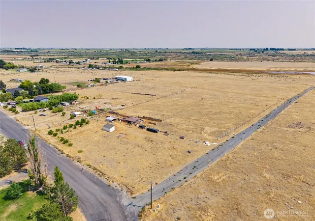 Photo 3 of Land for sale at 9625 Rd H8 Ne, Moses Lake, WA 98837 | MLS# NWM2568227 | Listing updated on 2026-09-23