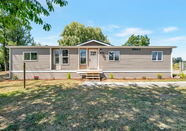Photo 2 of Sale Pending at 9295 N Telegraph Rd, Sumas, WA 98295 | MLS# NWM2568229 | Listing updated on 2026-09-22