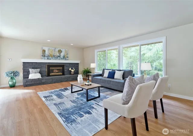 Photo 3 of Single family home for sale at 11441 E 284th Street, Auburn, WA 98092 | MLS# NWM2568233 | Listing updated on 2026-09-23