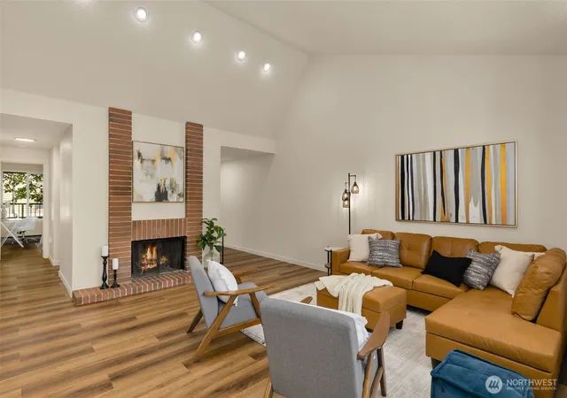 Photo 1 of Sale Pending at 3218 80th Ave Se #6, Mercer Island, WA 98040 | MLS# NWM2568234 | Listing updated on 2026-09-21