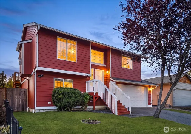 Photo 1 of Single family home for sale at 1021 Merea Ln, Sultan, WA 98294 | MLS# NWM2568252 | Listing updated on 2026-09-23