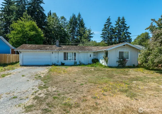 Photo 1 of Single family home for sale at 1290 S Uplands Dr, Camano Island, WA 98282 | MLS# NWM2568266 | Listing updated on 2026-09-23