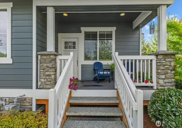 Photo 3 of Sale Pending at 205 Olallie Pl Ne, North Bend, WA 98045 | MLS# NWM2568308 | Listing updated on 2026-09-24