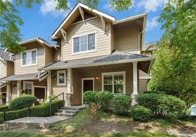Photo 1 of Sale Pending at 1901 Ne Killian Ln, Issaquah, WA 98029 | MLS# NWM2568331 | Listing updated on 2026-09-21