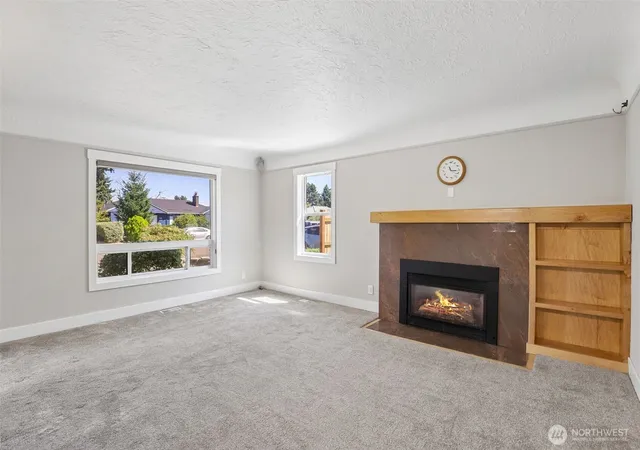 Photo 4 of Sale Pending at 8407 Mt Olympus Ave, Vancouver, WA 98664 | MLS# NWM2568360 | Listing updated on 2026-09-25