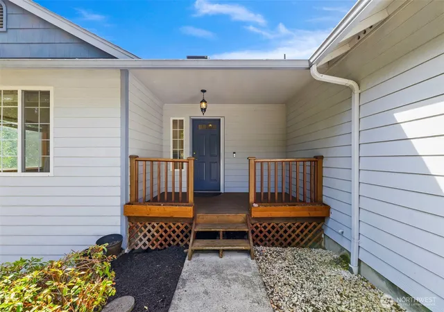 Photo 2 of Sale Pending at 17831 77th St E, Bonney Lake, WA 98391 | MLS# NWM2568370 | Listing updated on 2026-09-26