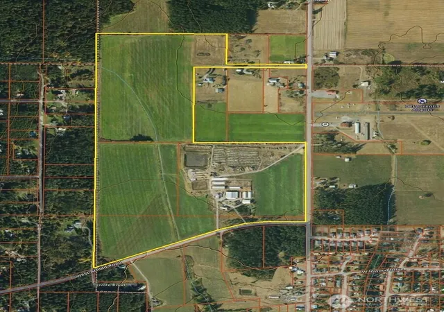 Photo 3 of Single family home for sale at 1240 Arnold Rd, Oak Harbor, WA 98277 | MLS# NWM2568383 | Listing updated on 2026-09-23