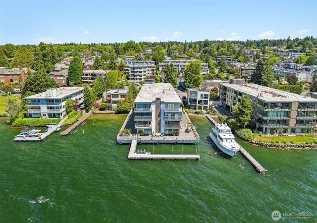 Photo 1 of Condo for sale at 6421 Lake Washington Blvd Ne #301, Kirkland, WA 98033 | MLS# NWM2568406 | Listing updated on 2026-09-23