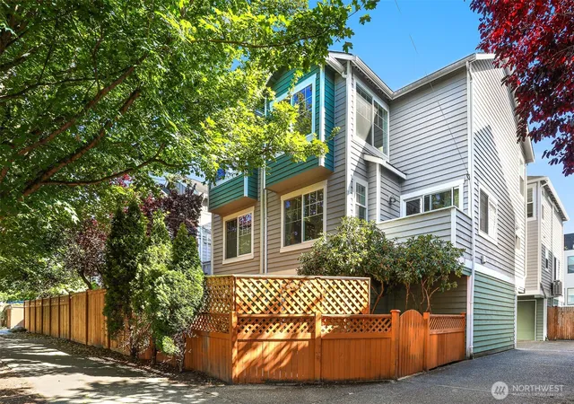 Photo 1 of Townhouse for sale at 2637 Nw A 57th St, Seattle, WA 98107 | MLS# NWM2568447 | Listing updated on 2026-09-30