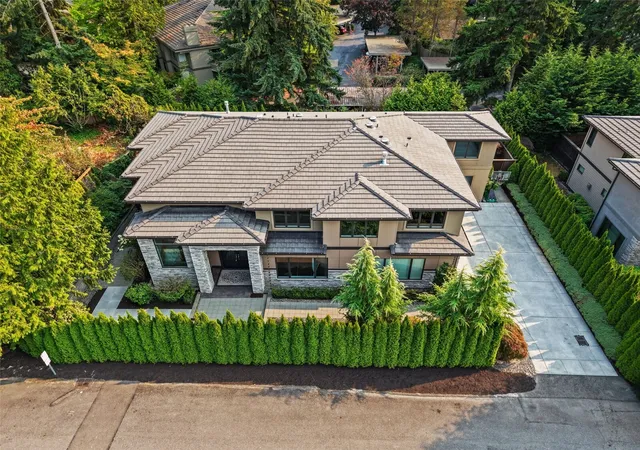 Photo 2 of Single family home for sale at 10425 Ne 15th Street, Bellevue, WA 98004 | MLS# NWM2568459 | Listing updated on 2026-10-18