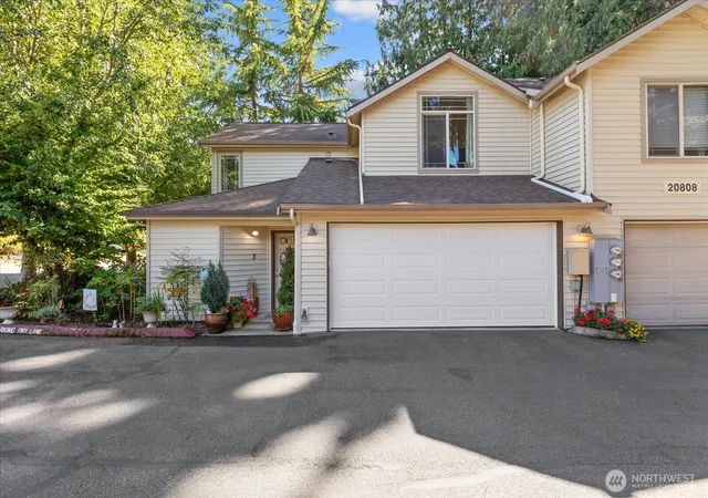 Photo 1 of Townhouse for sale at 20808 72nd Avenue W #3, Edmonds, WA 98026 | MLS# NWM2568478 | Listing updated on 2026-09-23