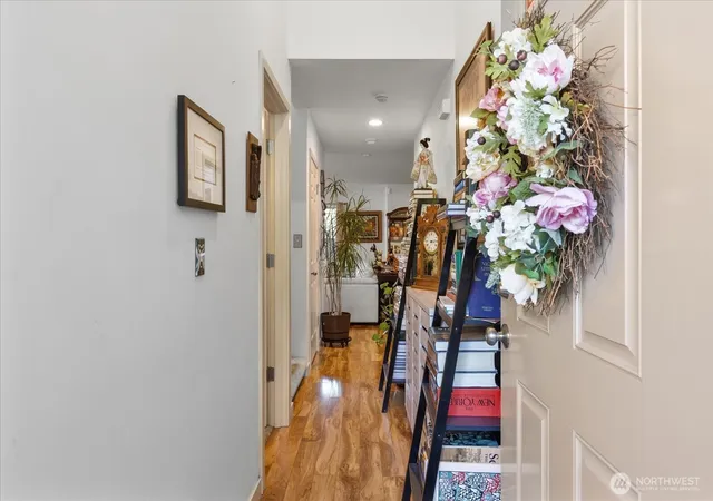 Photo 3 of Townhouse for sale at 20808 72nd Avenue W #3, Edmonds, WA 98026 | MLS# NWM2568478 | Listing updated on 2026-09-23