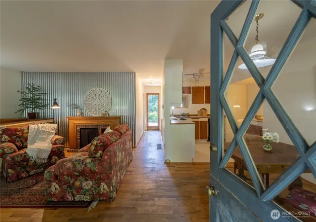 Photo 2 of Sale Pending at 13814 26th Avenue Ne, Seattle, WA 98125 | MLS# NWM2568480 | Listing updated on 2026-09-18