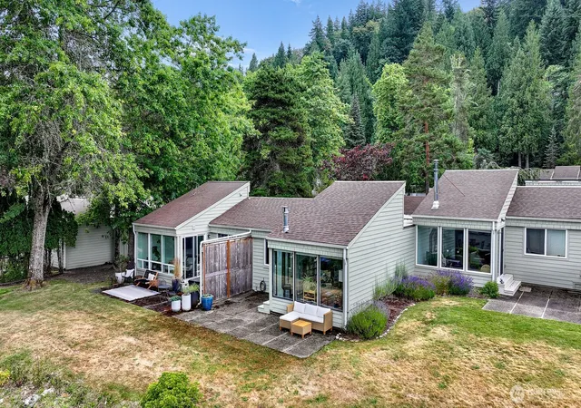 Photo 1 of Condo for sale at 22 Marigold Dr #20, Bellingham, WA 98229 | MLS# NWM2568485 | Listing updated on 2026-09-23