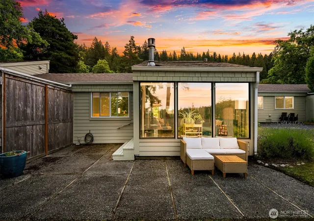 Photo 2 of Condo for sale at 22 Marigold Dr #20, Bellingham, WA 98229 | MLS# NWM2568485 | Listing updated on 2026-09-23
