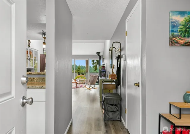 Photo 4 of Condo for sale at 22 Marigold Dr #20, Bellingham, WA 98229 | MLS# NWM2568485 | Listing updated on 2026-09-23