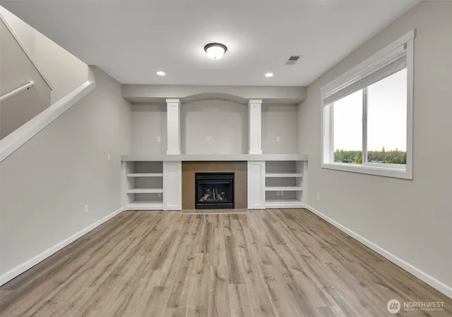 Photo 4 of Single family home for sale at 2519 189th Street Ct E, Tacoma, WA 98445 | MLS# NWM2568529 | Listing updated on 2026-09-25