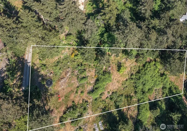 Photo 3 of Land for sale at 17 Cascade Way, Eastsound, WA 98245 | MLS# NWM2568530 | Listing updated on 2026-09-23