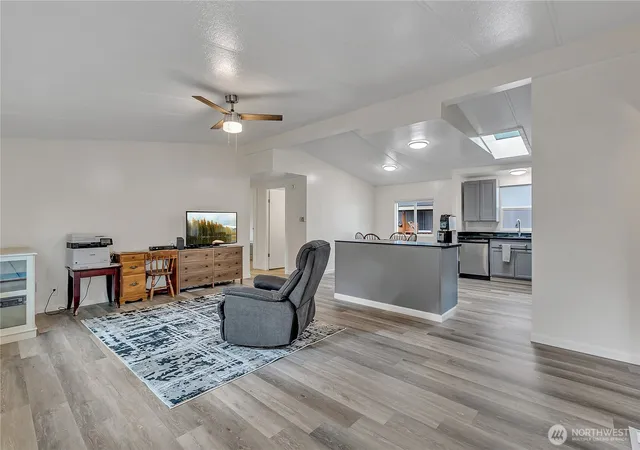 Photo 3 of Manufactured home for sale at 22111 108th Avenue SE #5, Kent, WA 98031 | MLS# NWM2568584 | Listing updated on 2026-09-23