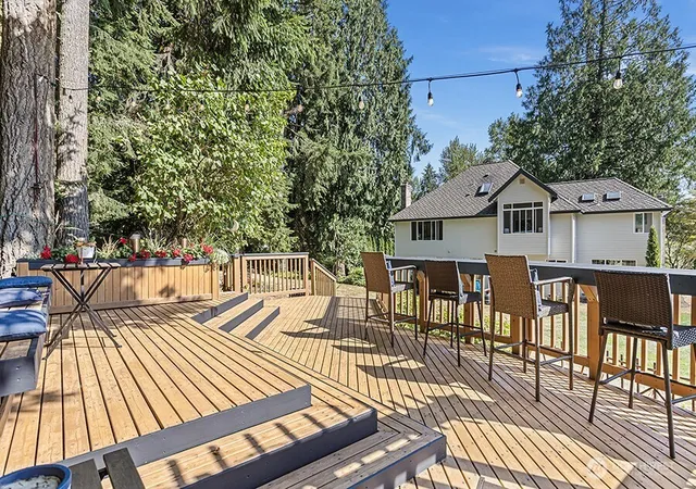 Photo 4 of Single family home for sale at 18929 203Rd Ave Ne, Woodinville, WA 98077 | MLS# NWM2568638 | Listing updated on 2026-09-25