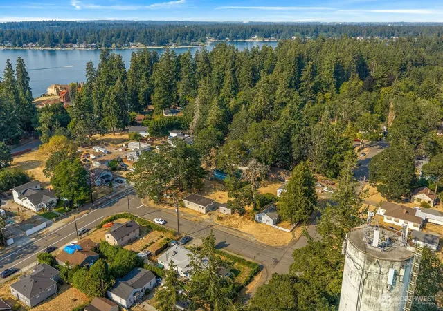 Photo 2 of Single family home for sale at 14429 Portland Ave Sw, Lakewood, WA 98498 | MLS# NWM2568648 | Listing updated on 2026-09-23