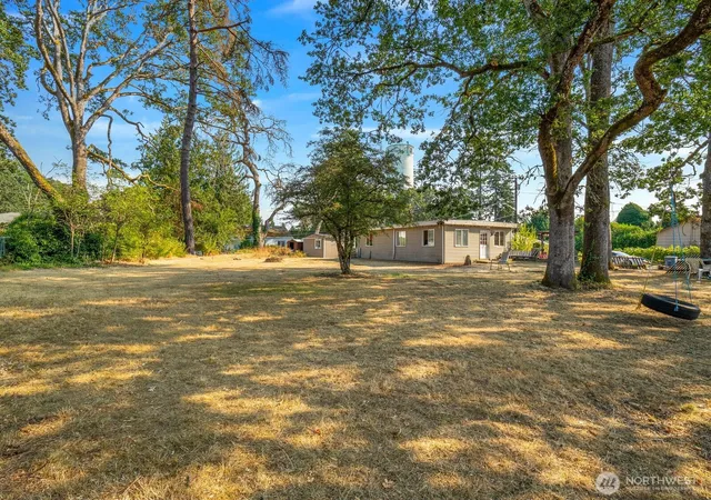Photo 4 of Single family home for sale at 14429 Portland Ave SW, Lakewood, WA 98498 | MLS# NWM2568648 | Listing updated on 2026-09-23