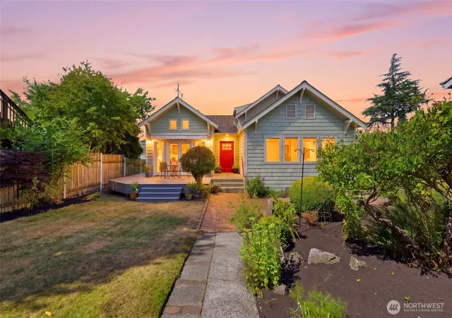 Photo 1 of Single family home for sale at 1117 N 26th St, Tacoma, WA 98403 | MLS# NWM2568655 | Listing updated on 2026-09-29