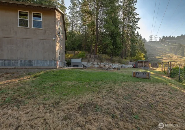 Photo 3 of Single family home for sale at 24611 Spur St, Leavenworth, WA 98826 | MLS# NWM2568660 | Listing updated on 2026-09-23