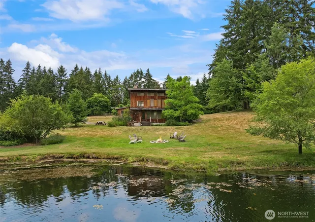 Photo 1 of Contingent at 7035 High School Rd Ne, Bainbridge Island, WA 98110 | MLS# NWM2568663 | Listing updated on 2026-09-23