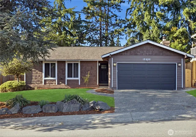Photo 1 of Single family home for sale at 15952 Se 176th Place, Renton, WA 98058 | MLS# NWM2568666 | Listing updated on 2026-09-23