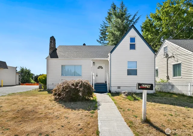 Photo 1 of Single family home for sale at 6526 Pacific Ave, Tacoma, WA 98408 | MLS# NWM2568688 | Listing updated on 2026-09-22