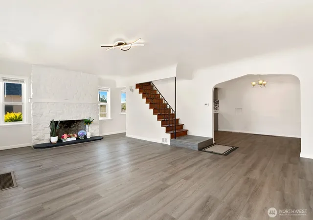 Photo 3 of Single family home for sale at 6526 Pacific Ave, Tacoma, WA 98408 | MLS# NWM2568688 | Listing updated on 2026-09-22