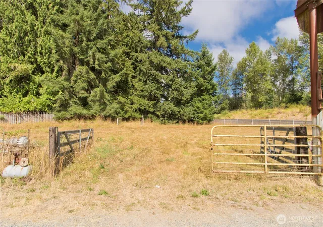 Photo 4 of Sale Pending at 15716 Ap Tubbs Rd E, Buckley, WA 98321 | MLS# NWM2568691 | Listing updated on 2026-09-30