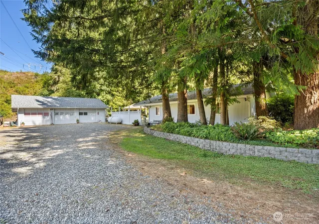 Photo 1 of Single family home for sale at 21220 Se 284th Street, Kent, WA 98042 | MLS# NWM2568697 | Listing updated on 2026-09-25