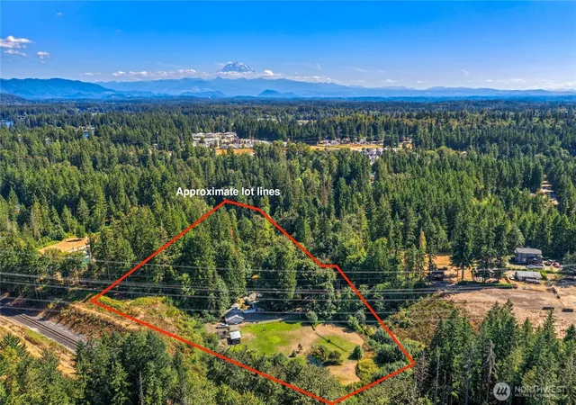 Photo 3 of Single family home for sale at 21220 Se 284th Street, Kent, WA 98042 | MLS# NWM2568697 | Listing updated on 2026-09-25