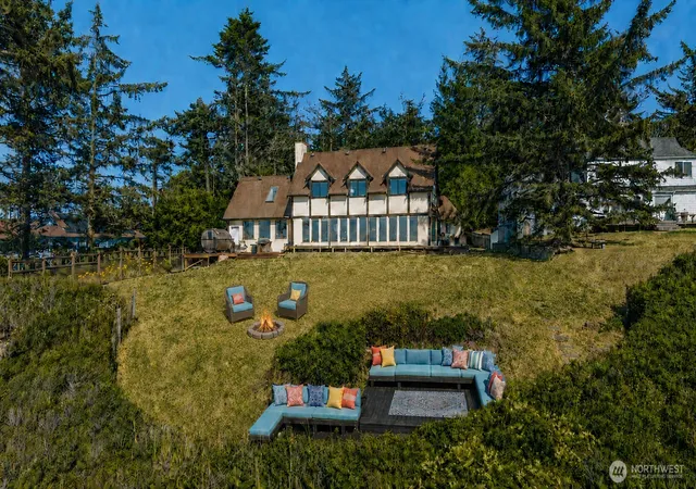 Photo 2 of Single family home for sale at 1399 W Beach Rd, Oak Harbor, WA 98277 | MLS# NWM2568700 | Listing updated on 2026-10-01