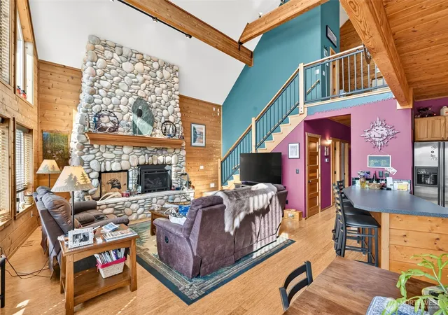 Photo 4 of Single family home for sale at 190 Carr Rd, Randle, WA 98377 | MLS# NWM2568701 | Listing updated on 2026-09-23