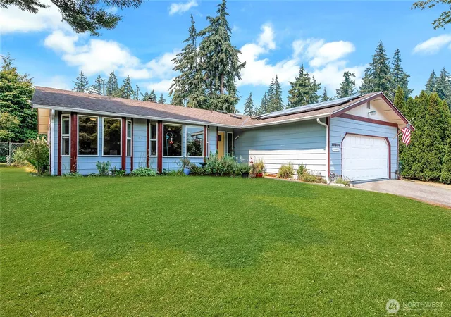 Photo 2 of Single family home for sale at 10304 63rd Avenue Ct E, Puyallup, WA 98373 | MLS# NWM2568710 | Listing updated on 2026-09-25