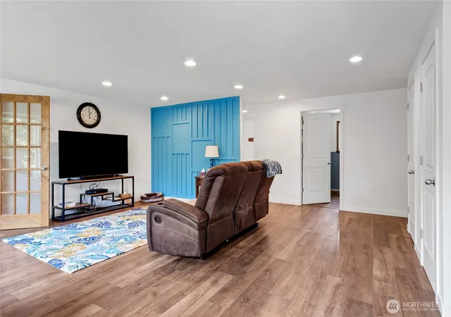 Photo 4 of Single family home for sale at 10304 63rd Avenue Ct E, Puyallup, WA 98373 | MLS# NWM2568710 | Listing updated on 2026-09-25