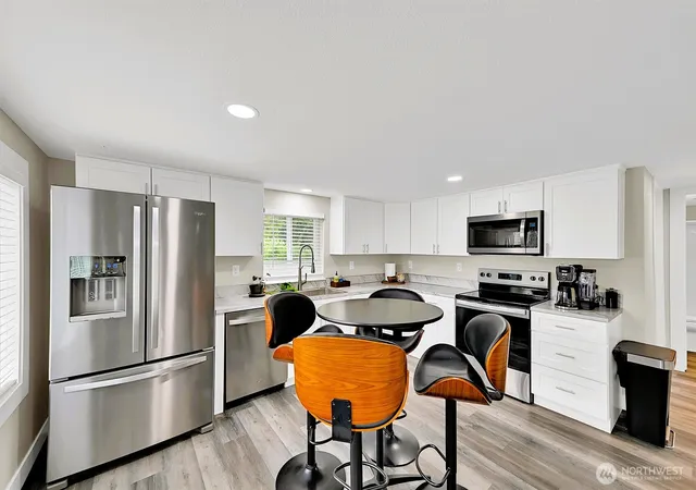 Photo 3 of Single family home for sale at 5511 Waller Rd E, Tacoma, WA 98443 | MLS# NWM2568720 | Listing updated on 2026-09-23