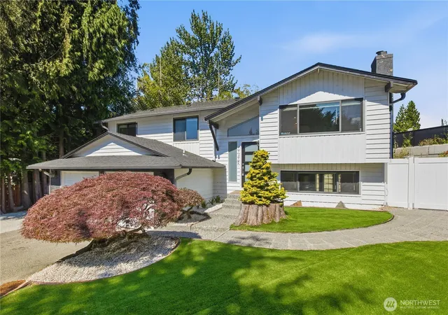 Photo 1 of Sale Pending at 4525 149th Place Sw, Lynnwood, WA 98087 | MLS# NWM2568725 | Listing updated on 2026-10-03