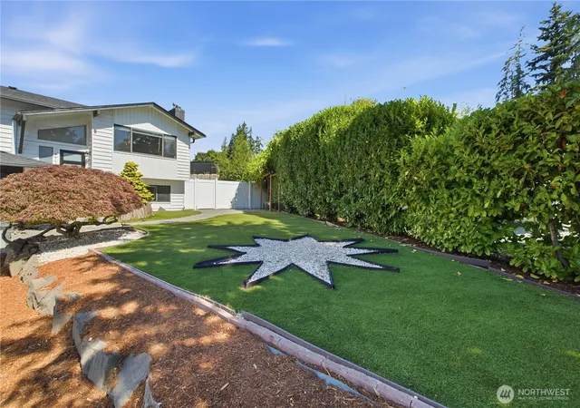 Photo 3 of Sale Pending at 4525 149th Place SW, Lynnwood, WA 98087 | MLS# NWM2568725 | Listing updated on 2026-10-03