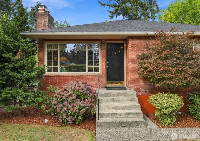 Photo 3 of Single family home for sale at 13045 Corliss Ave N, Seattle, WA 98133 | MLS# NWM2568727 | Listing updated on 2026-09-29