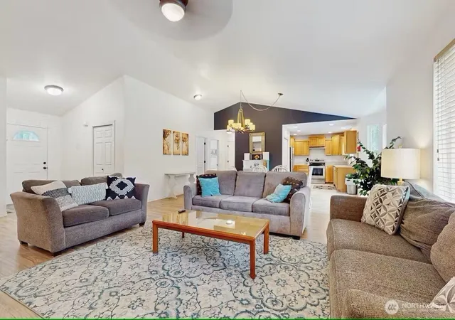 Photo 2 of Single family home for sale at 120 Pine Glen Ct, Easton, WA 98925 | MLS# NWM2568728 | Listing updated on 2026-09-30