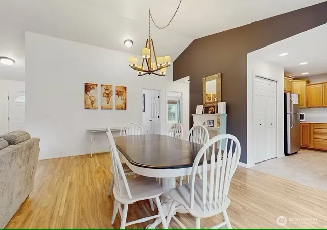 Photo 4 of Single family home for sale at 120 Pine Glen Ct, Easton, WA 98925 | MLS# NWM2568728 | Listing updated on 2026-09-30