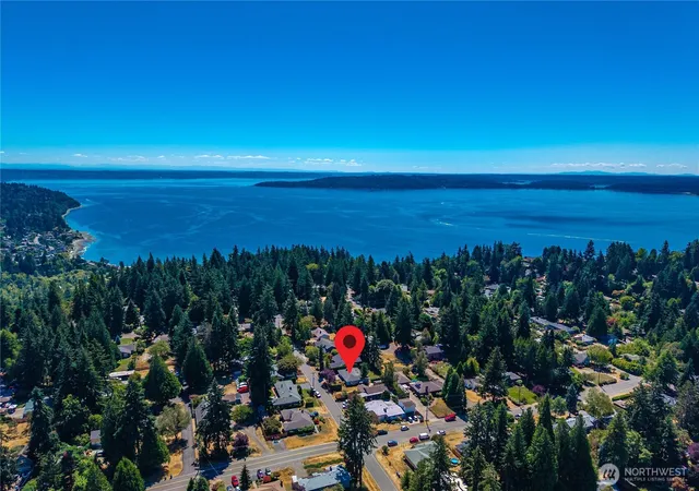Photo 3 of Condo for sale at 16821 19th Avenue SW, Normandy Park, WA 98166 | MLS# NWM2568774 | Listing updated on 2026-09-29